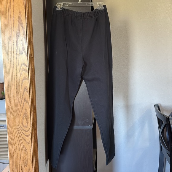 Women’s Jerzee Size M University of Iowa Logo Black Sweat Pants Elastic Waist - Picture 2 of 5